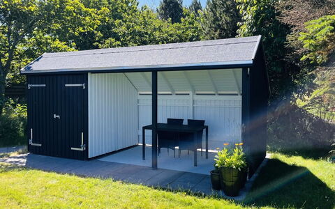 Aranja - 300M to the Fjord: Schuur, Tuin, Schaduw, Garden Gebouwen, Backyard, Garage, Siding, Werf, Outdoor Structuur, Ontwerp