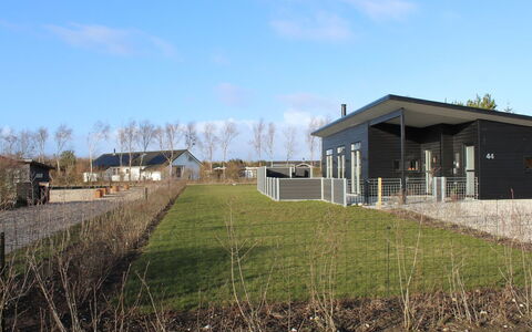 Gela - 1.3Km to the Fjord: Architectuur, Dak, Huis, Samengesteld Materiaal, Daylighting, Siding, Oprit