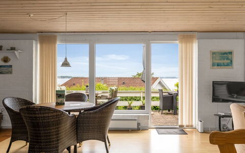 Tekla - 70M to the Fjord: Meubilair, Hout, Flooring, Verdieping, Interieur Ontwerp, Plafond, Stoel, Tafel, Huis, Houten Vloer