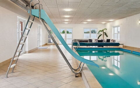 Saga: Zwembad, Toevlucht, Chute, Ontwerp, Hotel, Recreatiecentrum, Daylighting