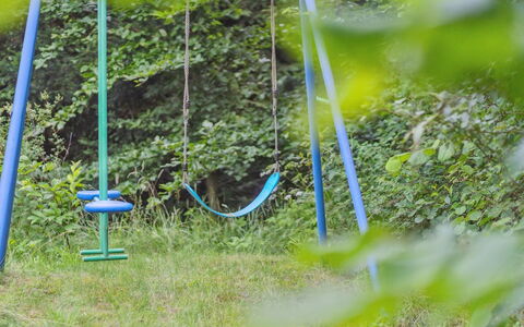 Ingebrit - 7Km from the Sea: Dak, Huis, Deur, Verblijf, Schaduw, Siding, Werf, Landgoed, Backyard