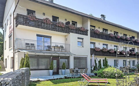 Velden am Wörthersee 37: Balkon, Landgoed, Werf, Villa, Hotel, Binnenplaats, Boerderij, Veranda