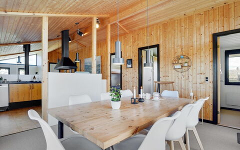 Ilmari - 190M from the Sea: Huis, Dak, Huis, Verblijf, Schuur, Garden Gebouwen, Siding, Werf, Blokhut, Hut
