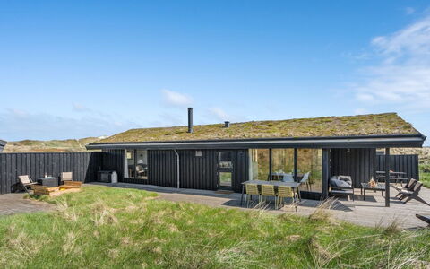 Ilmari - 190M from the Sea: Huis, Dak, Huis, Verblijf, Schuur, Garden Gebouwen, Siding, Werf, Blokhut, Hut
