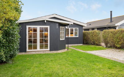 Maybrit - 50M from the Sea