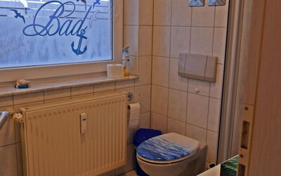 Koserow 275: Water, Lucht, Wolk, Gebouw, Zwembad, Blauw, Azure, Buitenmeubels, Vrije Tijd, Fabriek