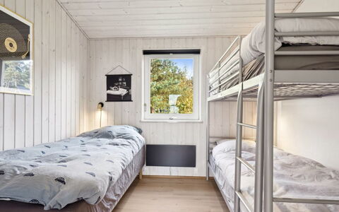 Liesel - 700M from the Sea: Hout, Slaapkamer, Huis, Sneeuw, Freezing, Winter, Verblijf, Bedding, Plank, Bed
