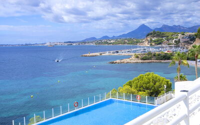 Altea 673: Blauw, Zwembad, Toevlucht, Zee, Kust, Oceaan, Vrije Tijd, Badplaats, Badplaats, Hotel