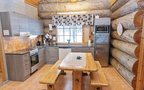 Luppokelo: Hout, Verblijf, Blokhut, Woud, Schuur, Garden Gebouwen, Lariks, Bos, Beits