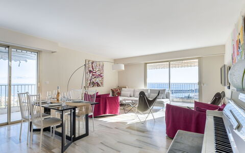 Les Miradors: Meubilair, Venster, Gebouw, Hout, Stoel, Tafel, Interieur Ontwerp, Woonkamer, Flooring, Verdieping