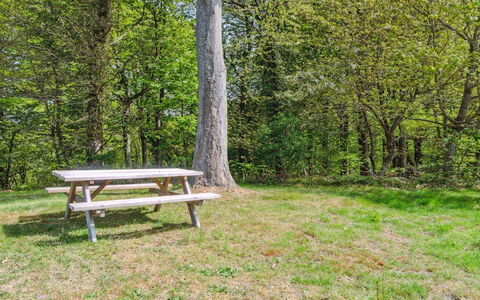 Agga - 500M from the Sea: Dak, Huis, Land Lot, Huis, Verblijf, Landgoed, Garden Gebouwen, Schaduw, Blokhut, Landscaping