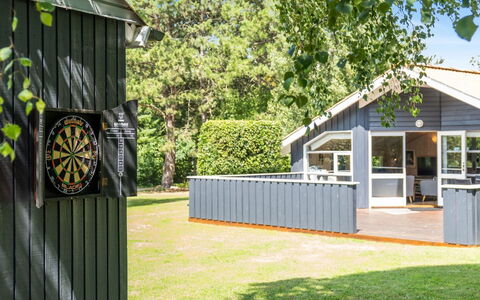 Dorti - 725M from the Sea: Hout, Dak, Architectuur, Huis, Huis, Verblijf, Siding, Hardwood, Helling, Landgoed
