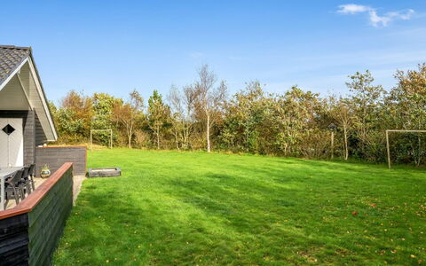 Lillemor - 800M to the Fjord: Gras, Land Lot, Grasland, Tuin, Gazon, Landelijk Gebied, Verblijf, Weide, Landscaping
