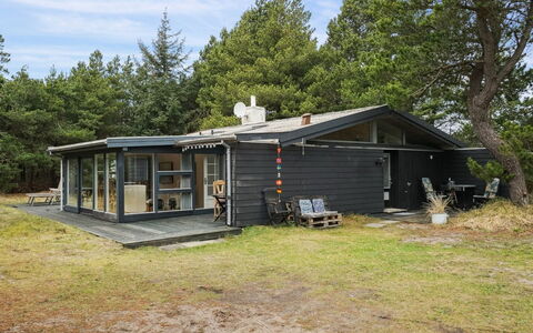 Velika - 1.2Km from the Sea: Dak, Huis, Land Lot, Huis, Verblijf, Landgoed, Garden Gebouwen, Schaduw, Blokhut, Landscaping