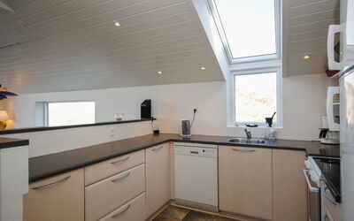 Hilmer - 250M from the Sea