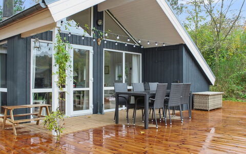 Etel - 600M from the Sea: Hout, Veranda, Hardwood, Dek, Huis, Schaduw, Plank, Verblijf, Beits, Houten Vloer