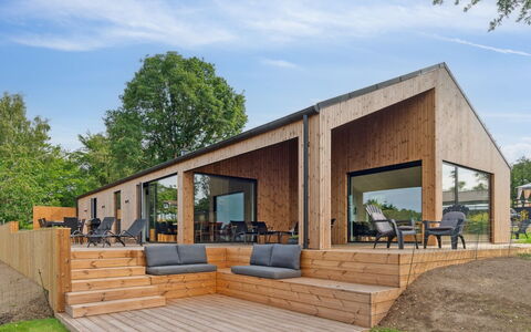 Edina - 350M from the Sea: Architectuur, Dak, Huis, Samengesteld Materiaal, Daylighting, Siding, Oprit