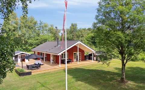Tia - 1.4Km from the Sea: Thatching, Verblijf, Huis, Dak, Huis, Boerderij, Hut, Landgoed, Dorp