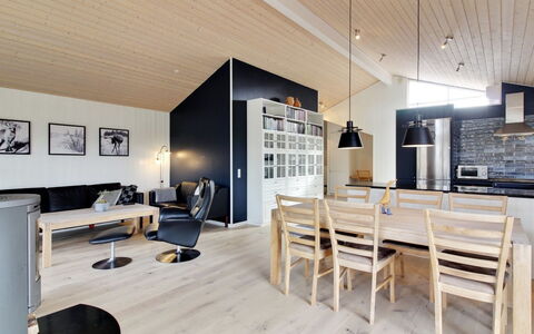 Heraldina - 1Km from the Sea: Interieur Ontwerp, Flooring, Hout, Plafond, Meubilair, Verdieping, Houten Vloer, Woonkamer, Huis, Lichte Inrichting