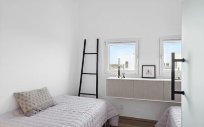 Kaapo - 1Km from the Sea