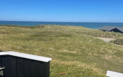 Joske - 50M from the Sea: Huis, Huis, Deur, Dak, Verblijf, Landgoed, Tuin, Schaduw, Siding, Werf