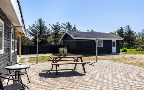 Thorsten - 500M from the Sea