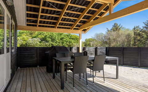 Thorsten - 500M from the Sea
