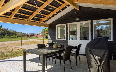 Thorsten - 500M from the Sea