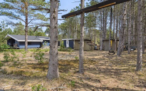 Andy - 600M from the Sea: Architectuur, Dak, Huis, Samengesteld Materiaal, Daylighting, Siding, Oprit