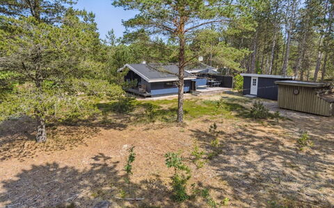 Andy - 600M from the Sea: Architectuur, Dak, Huis, Samengesteld Materiaal, Daylighting, Siding, Oprit