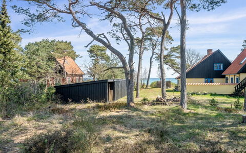 Frederikka - 75M from the Sea: Meubilair, Interieur Ontwerp, Flooring, Hout, Verdieping, Plafond, Houten Vloer, Stoel, Tafel, Verlichting