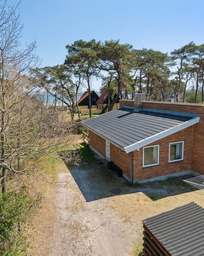 Frederikka - 75M from the Sea