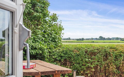 Finja - 6Km from the Sea: Dak, Huis, Huis, Verblijf, Siding, Landgoed, Oprit, Garden Gebouwen, Werf, Schuur