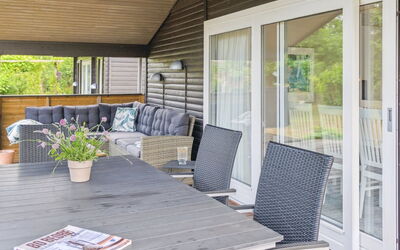 Holmwith - 200M from the Sea