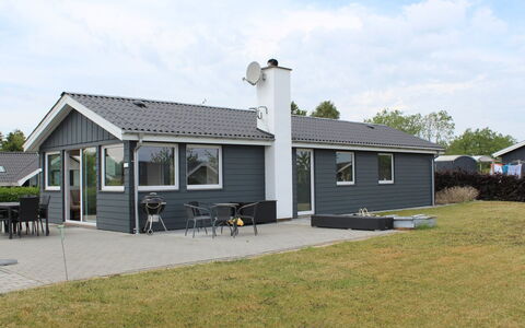 Jannik - 300M from the Sea: Gras, Grasland, Landschap, Ecoregio, Plain, Plantengemeenschap, Land Lot, Buitenmeubels, Prairie, Shrubland