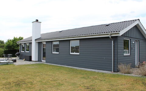 Jannik - 300M from the Sea: Gras, Grasland, Landschap, Ecoregio, Plain, Plantengemeenschap, Land Lot, Buitenmeubels, Prairie, Shrubland