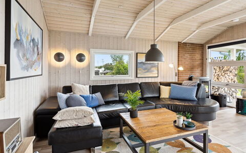 Hjalmsvider - 300M from the Sea