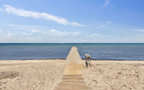 Ika - 450M from the Sea: Meubilair, Interieur Ontwerp, Flooring, Hout, Verdieping, Plafond, Houten Vloer, Stoel, Tafel, Verlichting