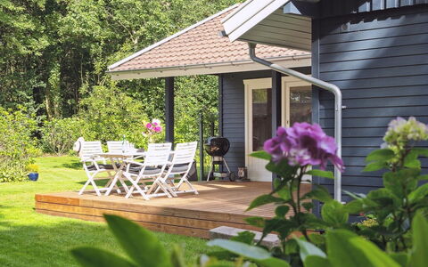 Annamaria - 30Km from the Sea: Dak, Huis, Huis, Verblijf, Deur, Siding, Dek, Veranda, Plank, Hardwood
