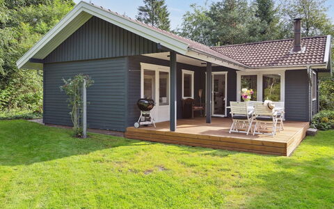 Annamaria - 30Km from the Sea: Dak, Huis, Huis, Verblijf, Deur, Siding, Dek, Veranda, Plank, Hardwood