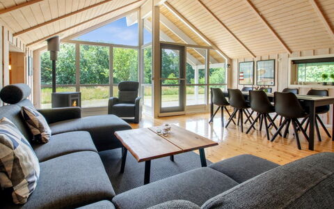 Sanna - 30Km from the Sea: Dak, Huis, Huis, Verblijf, Deur, Siding, Dek, Veranda, Plank, Hardwood