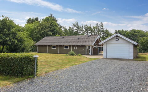 Sanna - 30Km from the Sea: Dak, Huis, Huis, Verblijf, Deur, Siding, Dek, Veranda, Plank, Hardwood