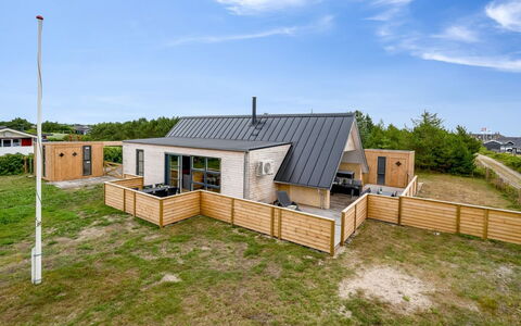 Thorid - 800M from the Sea: Verblijf, Schuur, Hut, Boerderij, Prairie, Keet, Schuur, Blokhut, Garden Gebouwen