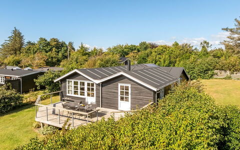 Engelbertine - 210M to the Fjord: Architectuur, Dak, Huis, Samengesteld Materiaal, Daylighting, Siding, Oprit