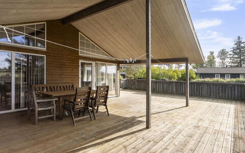 Frieda - 250M from the Sea: Thatching, Verblijf, Huis, Dak, Huis, Boerderij, Hut, Landgoed, Dorp