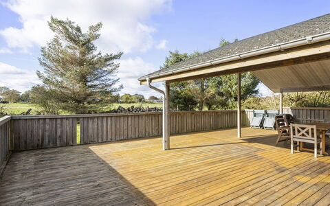 Frieda - 250M from the Sea: Thatching, Verblijf, Huis, Dak, Huis, Boerderij, Hut, Landgoed, Dorp