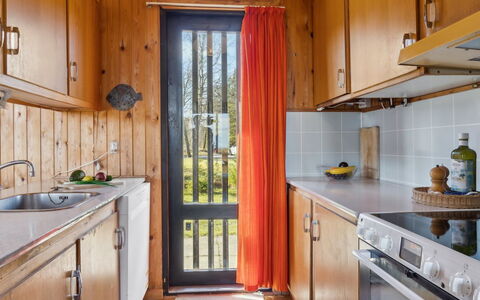 Laghmund - from the Sea: Meubilair, Interieur Ontwerp, Flooring, Hout, Verdieping, Plafond, Houten Vloer, Stoel, Tafel, Verlichting