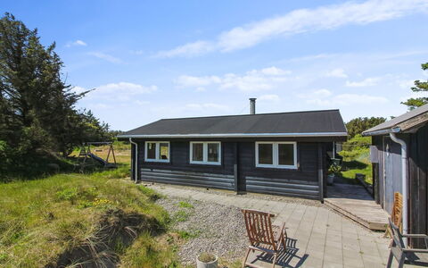 Sampo - 400M from the Sea: Woongebied, Dak, Voorstad, Oprit, Landgoed, Schoorsteen