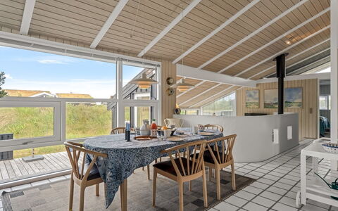 Hrefna - 500M from the Sea: Zwembad, Boerderij, Landgoed, Villa, Toevlucht, Hacienda, Eco Hotel, Backyard