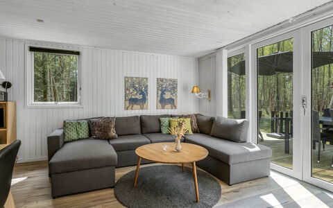 Tellervo - 1.5Km from the Sea: Hout, Huis, Veranda, Dek, Hardwood, Dak, Beits, Houten Vloer, Eco Hotel